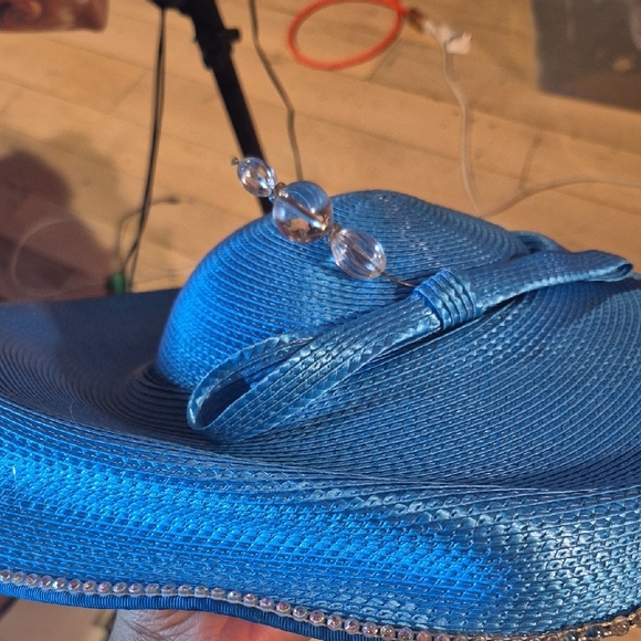 Elegant Blue Women's Hat - Picture 4 of 5